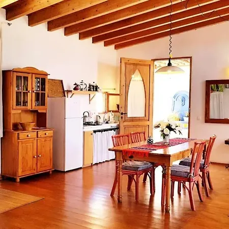 아파트 Tranquila Tierra - Eco Retreat Artis Tirma *