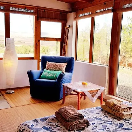 Tranquila Tierra - Eco Retreat Artis Tirma Tarajalejo