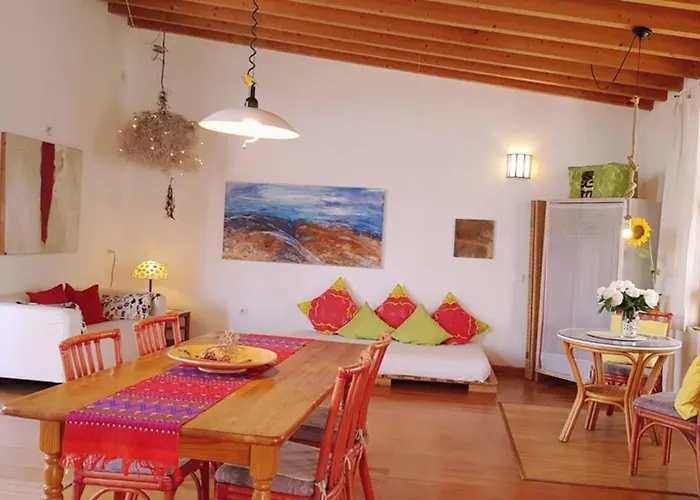 Tranquila Tierra - Eco Retreat Artis Tirma טרחלחו